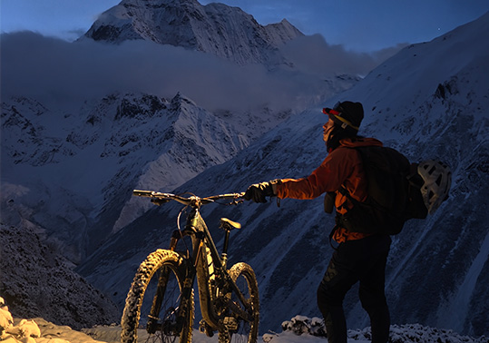 The Manaslu Circuit – The Ultimate Himalayan Portage & Gravity Quest